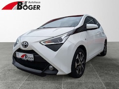 Bild des Angebotes Toyota Aygo X 1.0 play Team Deutschland *Garantie*