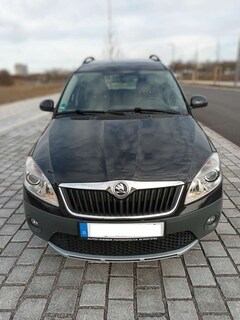 Bild des Angebotes Skoda Roomster Roomster 1.2 TSI Ambition Plus Edition