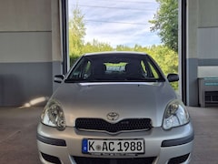 Bild des Angebotes Toyota Yaris 1.0 C TÜV neu, günstig & sofort fahrbereit