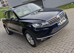 Bild des Angebotes VW Touareg 3.0 V6 TDI SCR Blue Executive 4MOTION