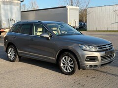 Bild des Angebotes VW Touareg V8 TDI 1.Hand *R Line*Leder*Standheizung