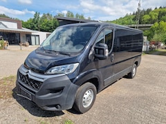 Bild des Angebotes Citroen Jumper 33 L2H1 Profi BlueHDi 130 In Weiß oder Schwarz