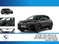 Bild des Angebotes BMW M6 iX M60 22" Pano Sky Autobahnas. AHK B&W PA Prof.