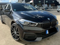 Bild des Angebotes BMW 118 1er 118i Aut. Advantage