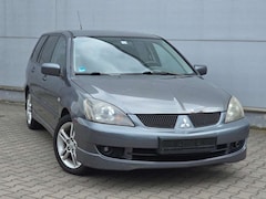 Mitsubishi Lancer Wagon +2.Hand +Komplette Service Historie