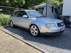 Bild des Angebotes Audi A6 Avant 4.2 quattro