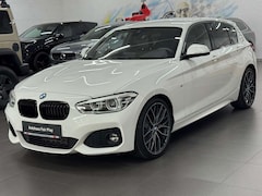 Bild des Angebotes BMW 118 i M Sport Aut LED/LEDER/M PERFORMANCE/U-FREI