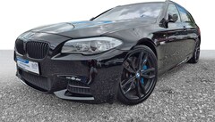 Bild des Angebotes BMW 550 d TOURING XDRIVE AHK HUD 20 INCH SHADOW ////