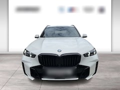 Bild des Angebotes BMW X5 xDrive40d M SPORTPAKET-AHK-Panoramadach-Harman Kar
