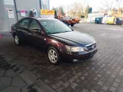 Bild des Angebotes Hyundai SONATA 2.4 GLS 2Hd,Kliaautotik,TüV Neu