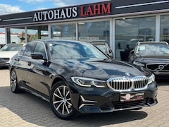 Bild des Angebotes BMW 318 i Lim. "Luxury Line"1.HAND*VZ.ERKENN.*LED*