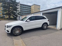 Bild des Angebotes Mercedes-Benz GLC 220 d 4Matic 9G-TRONIC Exclusive