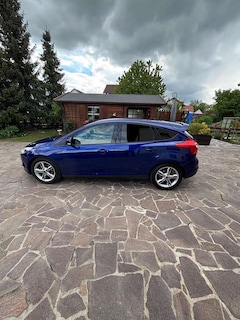 Bild des Angebotes Ford Focus Sync Edition