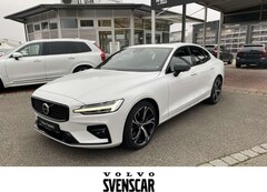 Bild des Angebotes Volvo S60 Ultimate Dark B5 AWD HUD StandHZG Leder Digitales