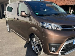 Bild des Angebotes Toyota Proace Proace D-4D 2,0-l-D-4D L1 (8-Si.) Autm. Verso Family