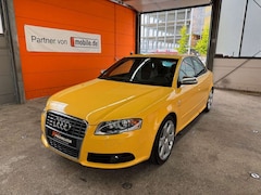 Bild des Angebotes Audi S4 Lim. 4.2 quattro Recaro Xenon Navi 6 Gang