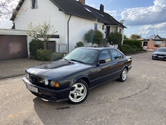 Bild des Angebotes BMW M5 3,6L, 2. Hand, Macaoblau