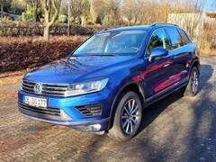 Bild des Angebotes VW Touareg Touareg 3.0 V6 TDI SCR Blue Motion DPF Automatik Executive Edition