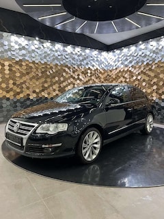 VW Passat Lim. V6 FSI Sportline