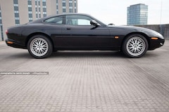 Bild des Angebotes Jaguar XK8 Coupe 1. Hand
