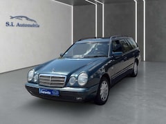 Bild des Angebotes Mercedes-Benz E 240 CLASSIC Automatik Wagen Nr 099