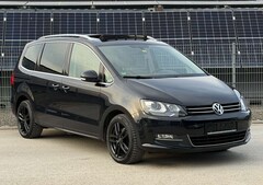 Bild des Angebotes VW Sharan Sharan Exclusive DSG LED Pano AHK Leder DYN StandHeiz.