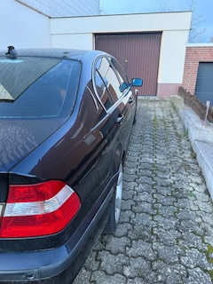 Bild des Angebotes BMW 320 3er 320i Edition Sport