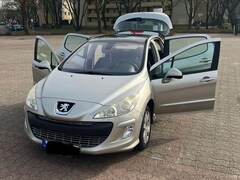 Bild des Angebotes Peugeot 308 308 120 VTi AutomatikSport Plus