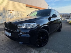 Bild des Angebotes BMW X5 xDrive 40 d  M -Paket-Sport PANO NAVI  7 SITZ