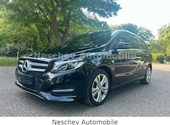 Bild des Angebotes Mercedes-Benz B 200 d 7G-DCT Urban Leder/SportS/Navi/LED/2.Hd