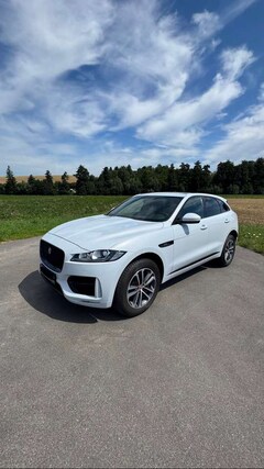 Bild des Angebotes Jaguar F-Pace 30d AWD R-Sport