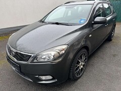 Bild des Angebotes Kia Ceed / cee'd 1.4 CVVT Attract erst 97tkm