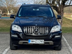 Bild des Angebotes Mercedes-Benz ML 350 M-Klasse Diesel CDI 4Matic 7G-TRONIC DPF Grand Edition