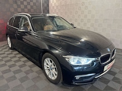 Bild des Angebotes BMW 320 Touring*LUXURY*LEDER-SHZ-PDC-LED-BLUETOOTH