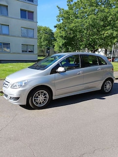 Bild des Angebotes Mercedes-Benz 200 B 200 Sports Tourer