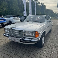 Bild des Angebotes Mercedes-Benz 230 CE Original 76513km 100 kW (136 PS), Schalt. 4-...