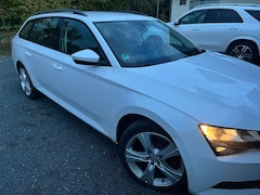 Bild des Angebotes Skoda Superb Superb III Combi Diesel 1.6 TDI 1.Hand