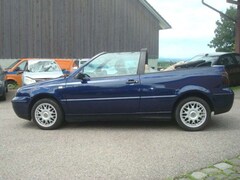 Bild des Angebotes VW Golf Cabriolet Cabrio 2.0 Highline