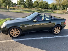 Bild des Angebotes Mercedes-Benz SLK 230 Kompressor, designo-olivgrün, 2. Hand