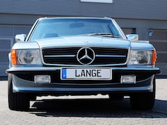 Bild des Angebotes Mercedes-Benz 560 Schöner Mercedes SL in hervorragendem Zustand !