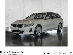 Bild des Angebotes BMW 318 i Aut Nav LED Parkass+RFK Komfzg 17"