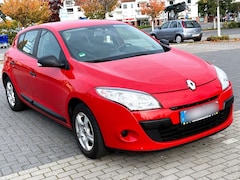 Bild des Angebotes Renault Megane Megane Grandtour 1.6 16V 100 TomTom Edition