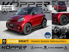 Bild des Angebotes smart forTwo EQ cabrio Exclusive Red LAST ONE Kamera