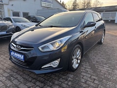 Bild des Angebotes Hyundai i40 CW FIFA WC Ed. Aut. Navi SHZ Kamera