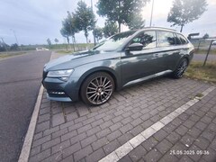 Bild des Angebotes Skoda Superb Superb Combi 2.0 TSI DSG Sportline