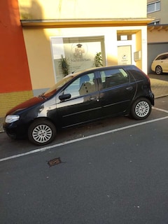 Bild des Angebotes Fiat Punto 5p 1.2 S 60cv Classic