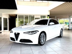 Bild des Angebotes Alfa Romeo Giulia Super, Navi, Xenon, Top Ausstattung