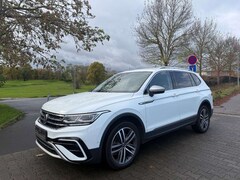 Bild des Angebotes VW Tiguan Allspace 2.0TDI 4M IQ Drive+Light AHK RFK