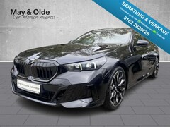 Bild des Angebotes BMW 520 i M Sport HUD AHK Pano Navi Digitales Cockpit Soun