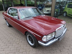 Bild des Angebotes Mercedes-Benz CE 230 W123 *HU neu*H-Kennzeichen*5-Gang*Alltagsklassiker